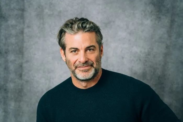 What does Jim Curtis do?