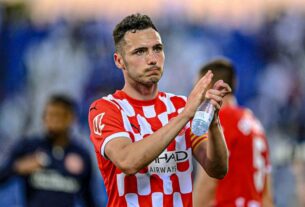 What is Arnau Martínez’s Rating
