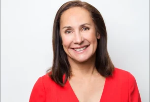 What happened to Laurie Metcalf?